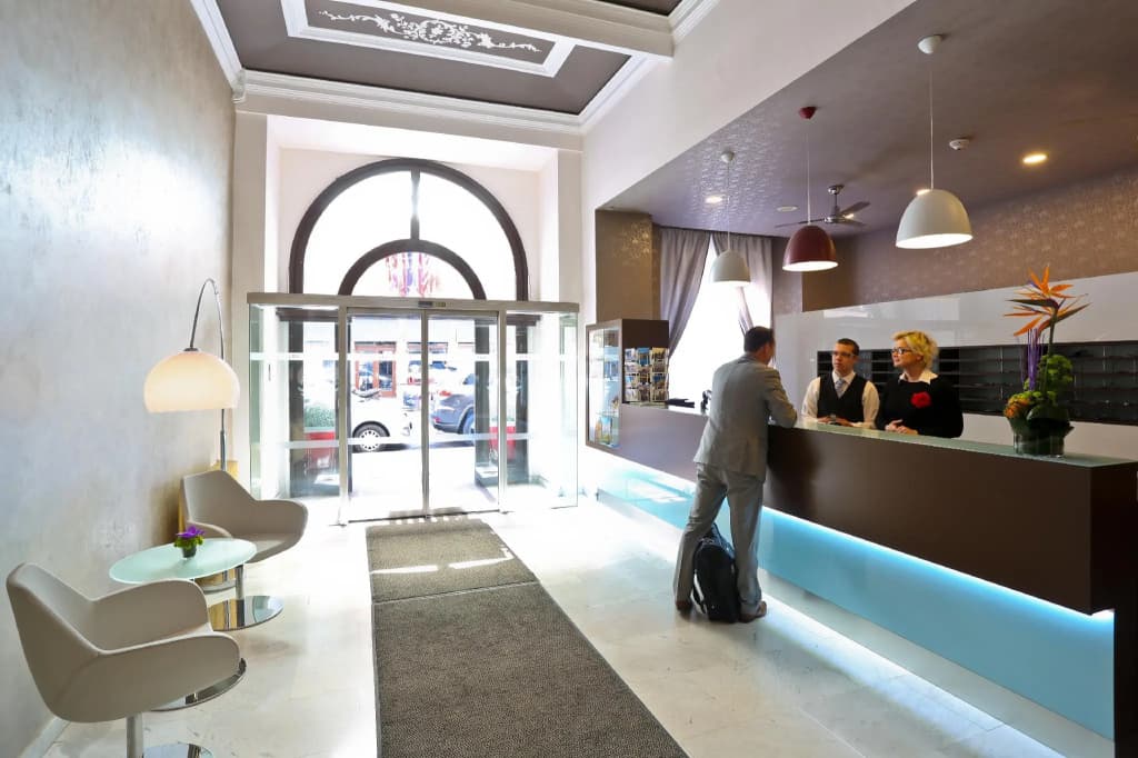 Atlantic Hotel - photo 15
