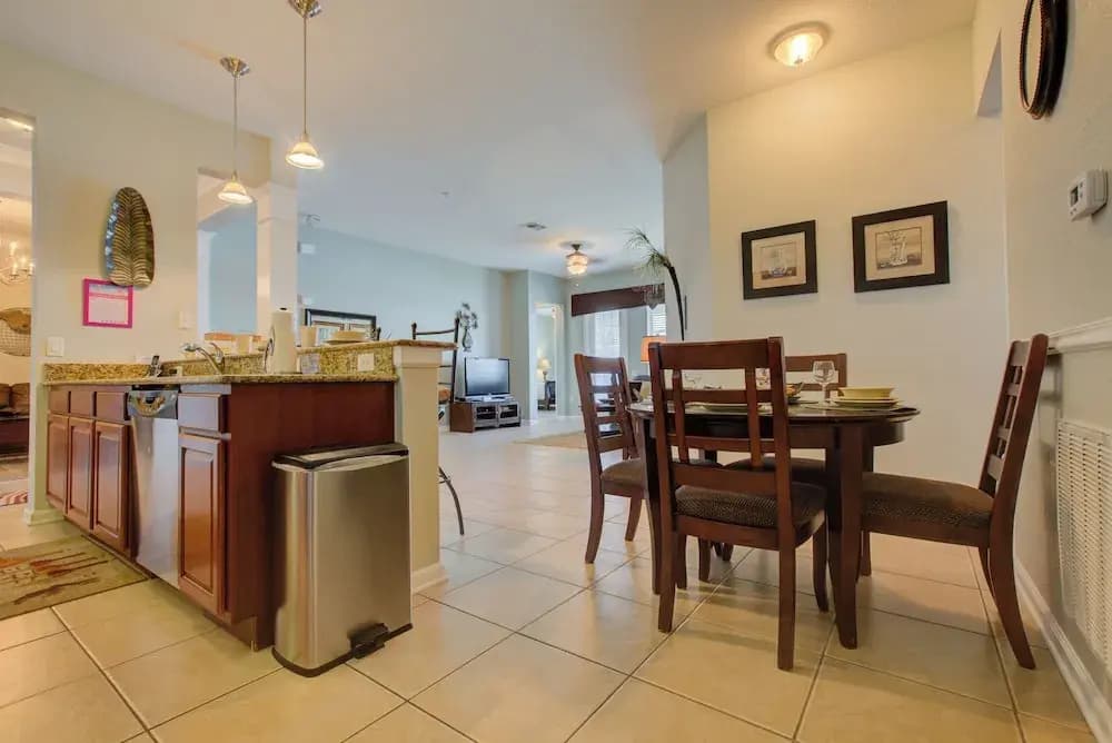 Penthouse w/ Spectacular Lakeview! Near Disney - photo 25