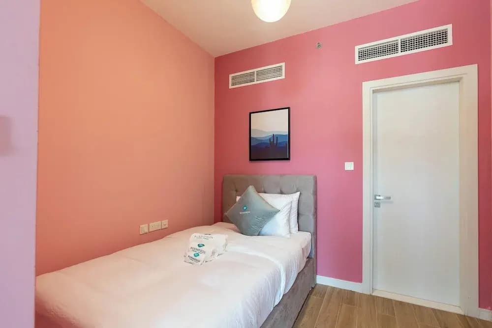 Bloomfields Iconic 2BR Duplex Apartment - photo 1