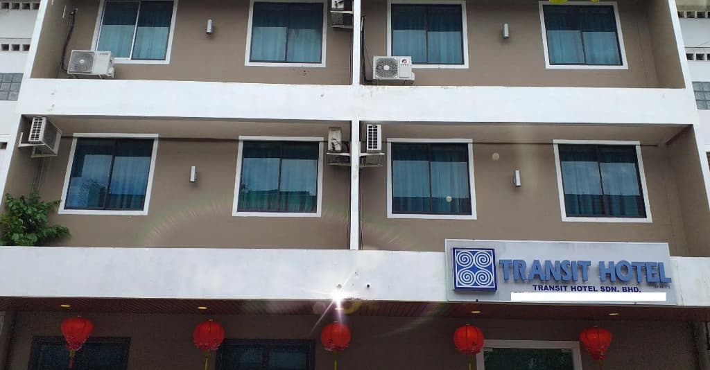 Transit Hotel - main photo