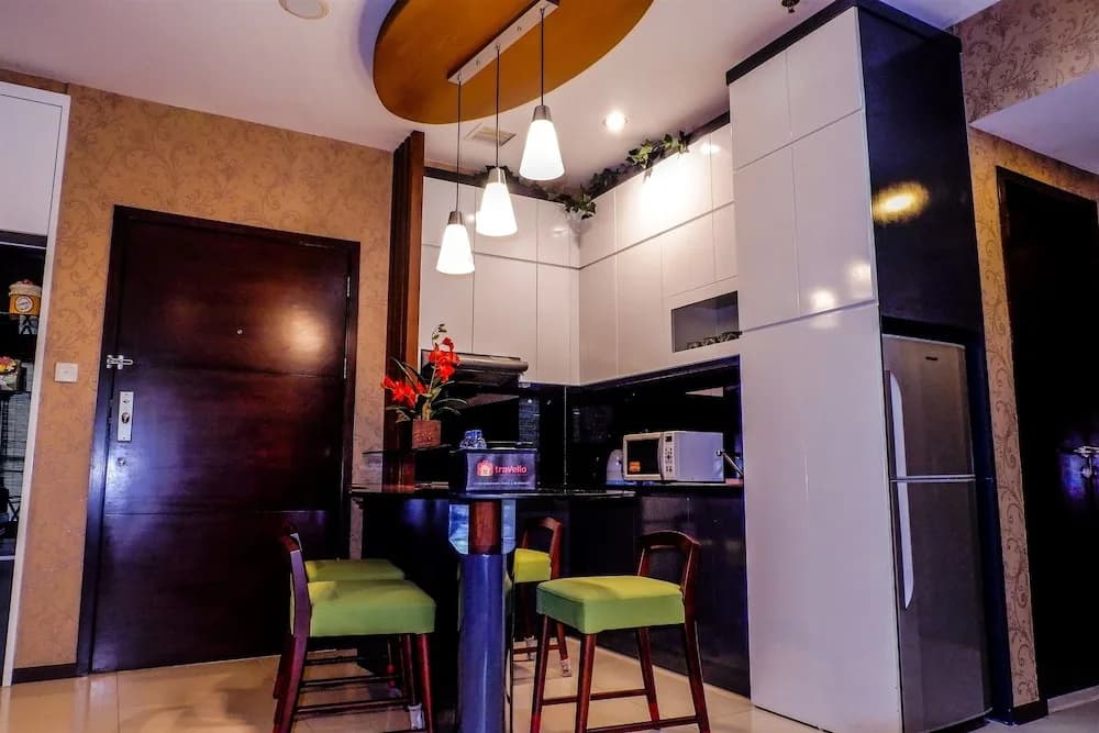 Comfy Apartment at Gandaria Heights - photo 17