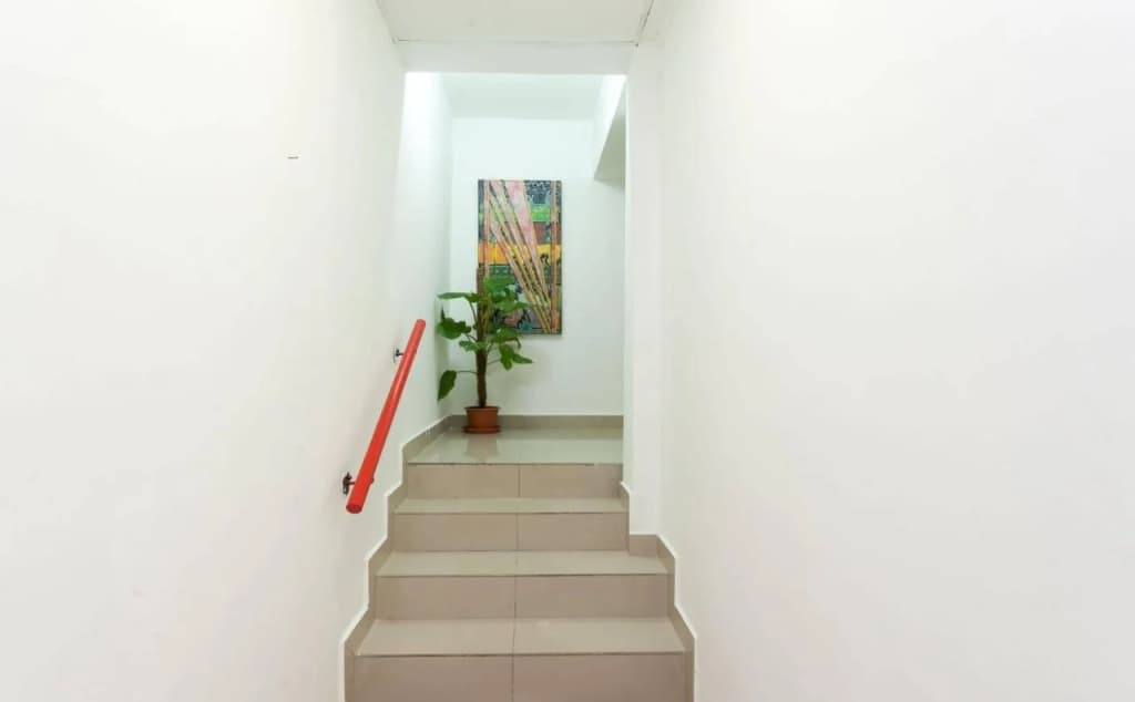 Zero Hour Hotel - photo 2