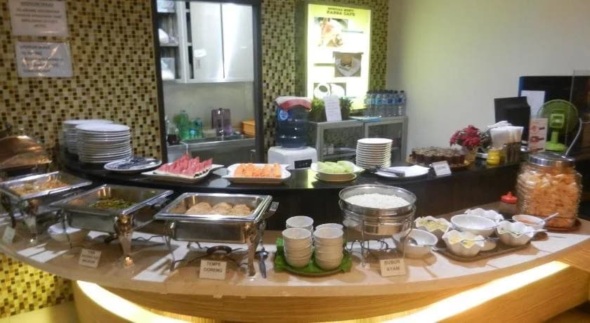 Karsa Utama Hotel - photo 14