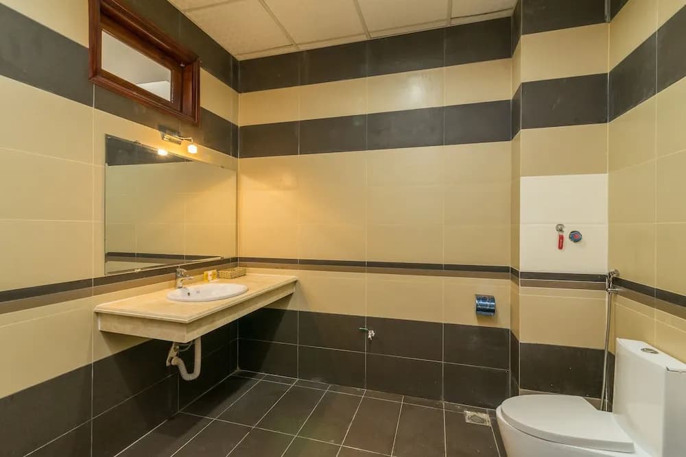 Oyo 186 Ruby Hotel - photo 8