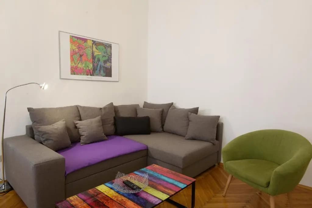 City Apartment - photo 13