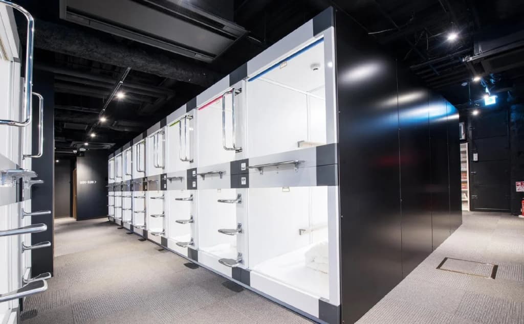 Capsule Hotel Transit Shinjuku - photo 11
