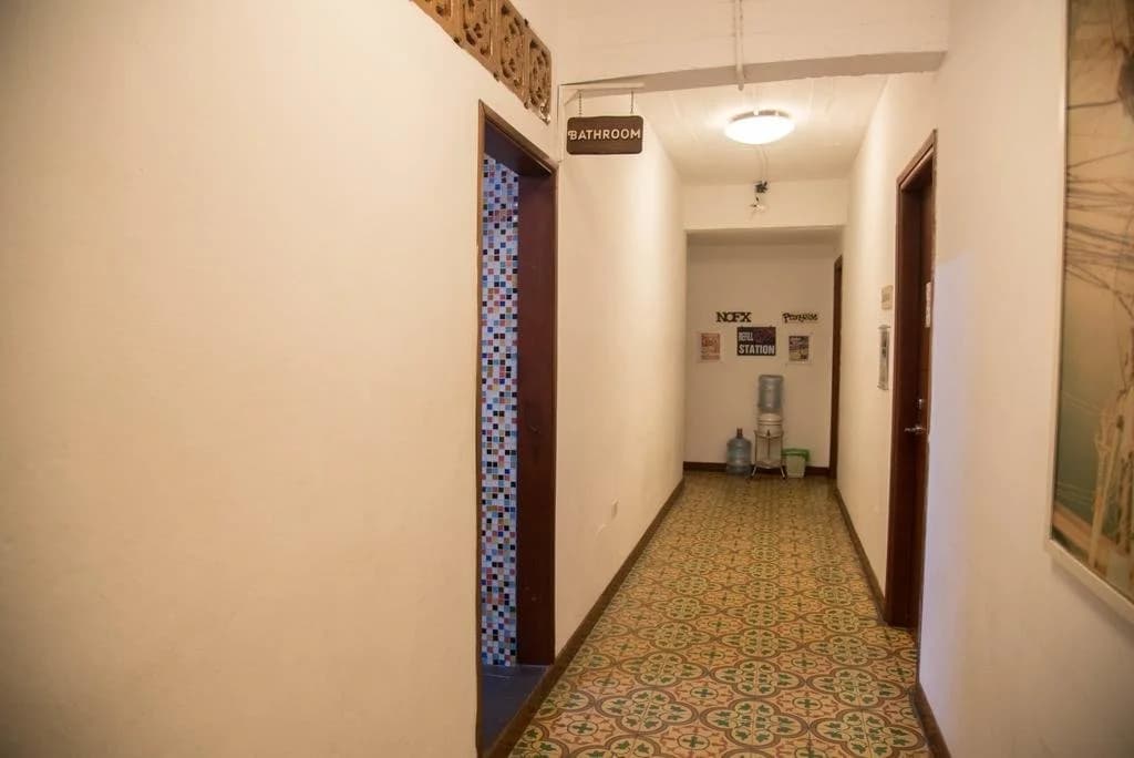 Vietnam Backpacker Hostels Downtown - photo 10