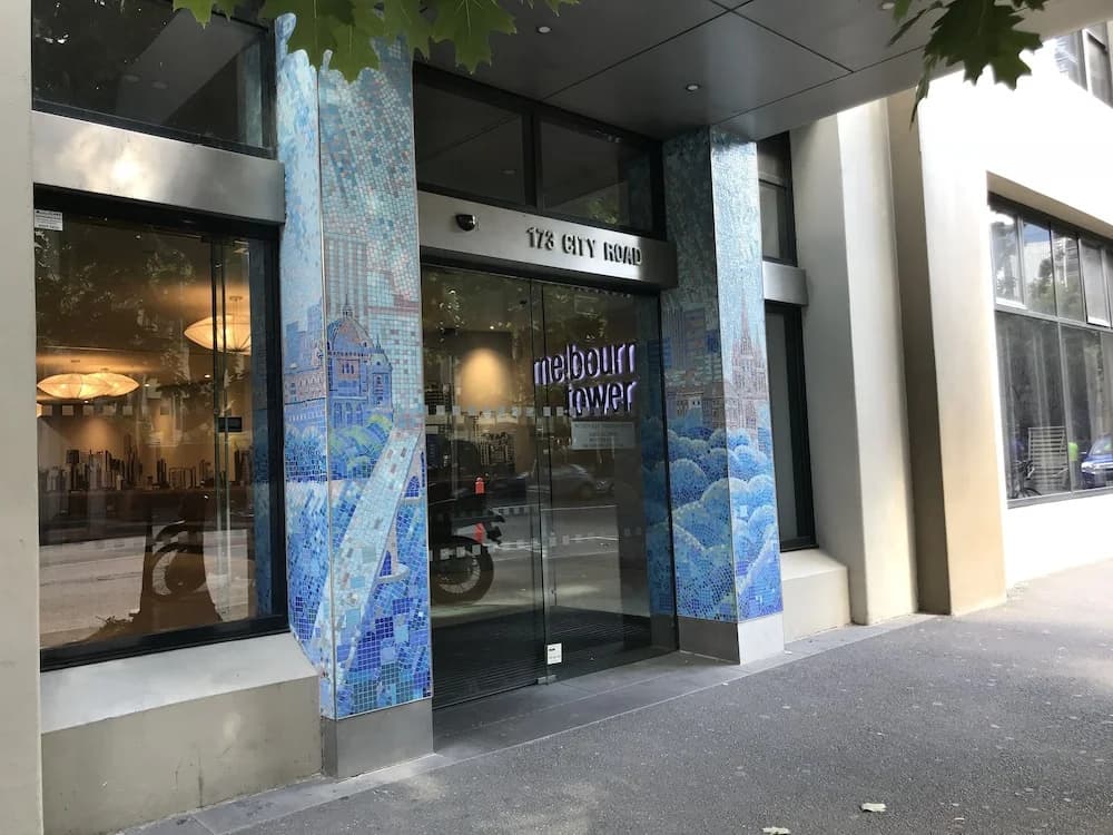 225 Melbourne Tower - photo 1