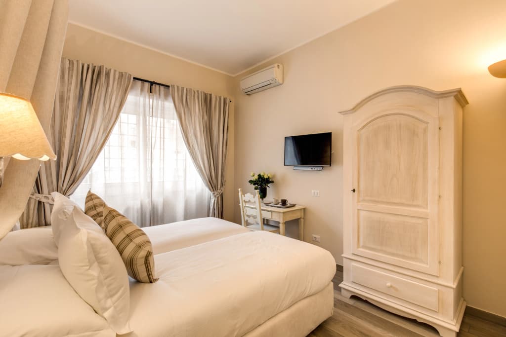 Casa Tua Vaticano Guest House - photo 3
