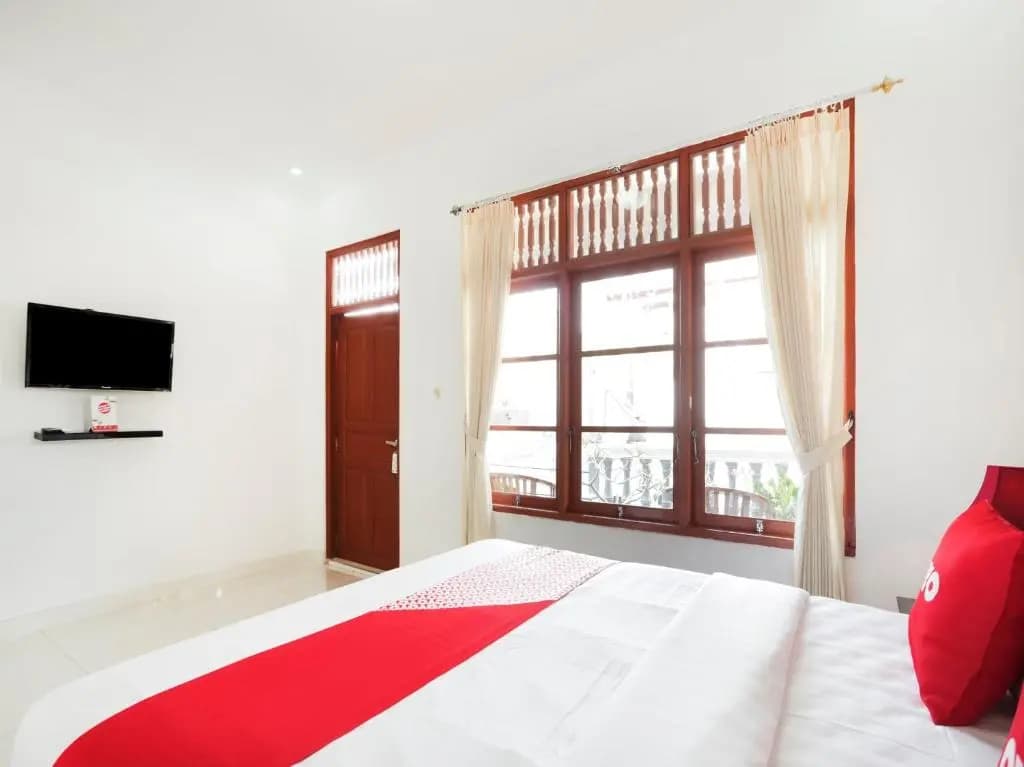 Hotel O Ceria Guesthouse SeminyakNearSeminyak Beach - photo 4