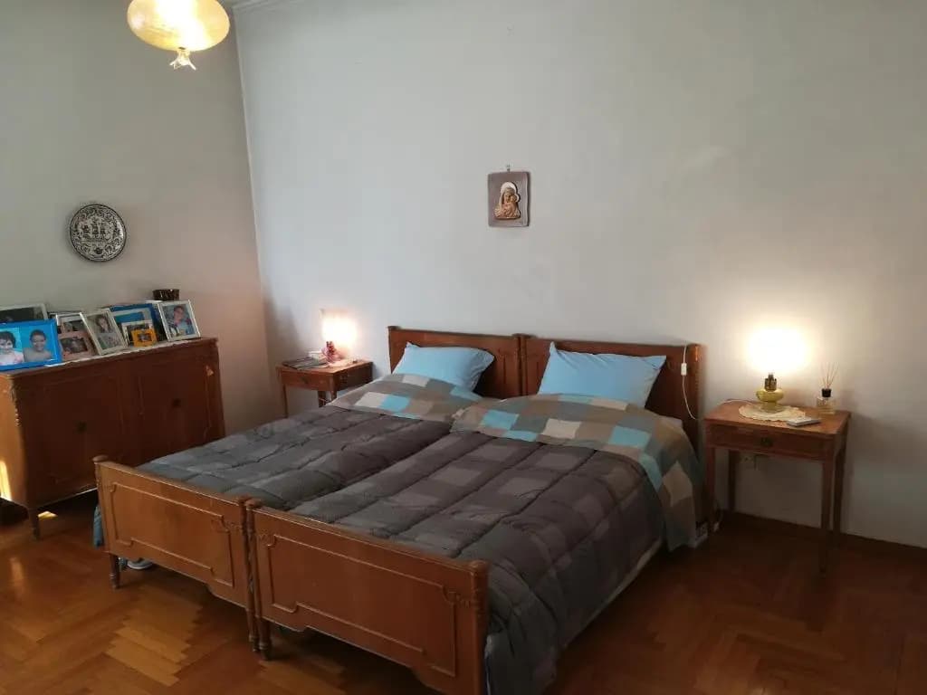 Vintage apartment KOLONAKI - main photo