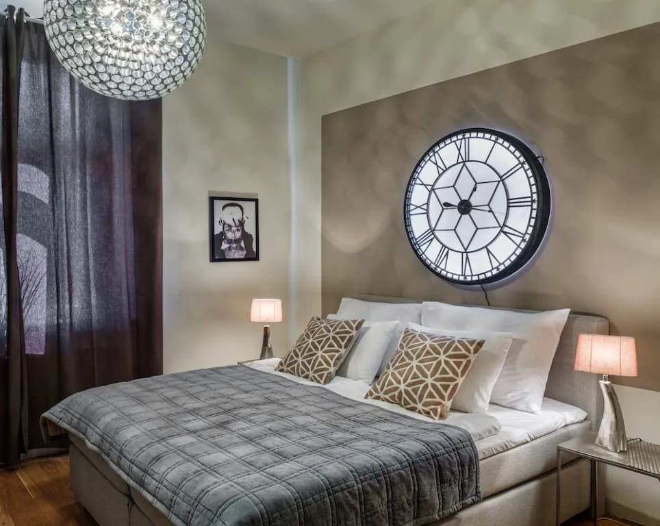 MN6 Luxury Suites by Adrez Living - photo 5
