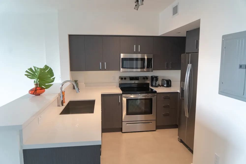 The Outpost Miami Apartments - photo 35