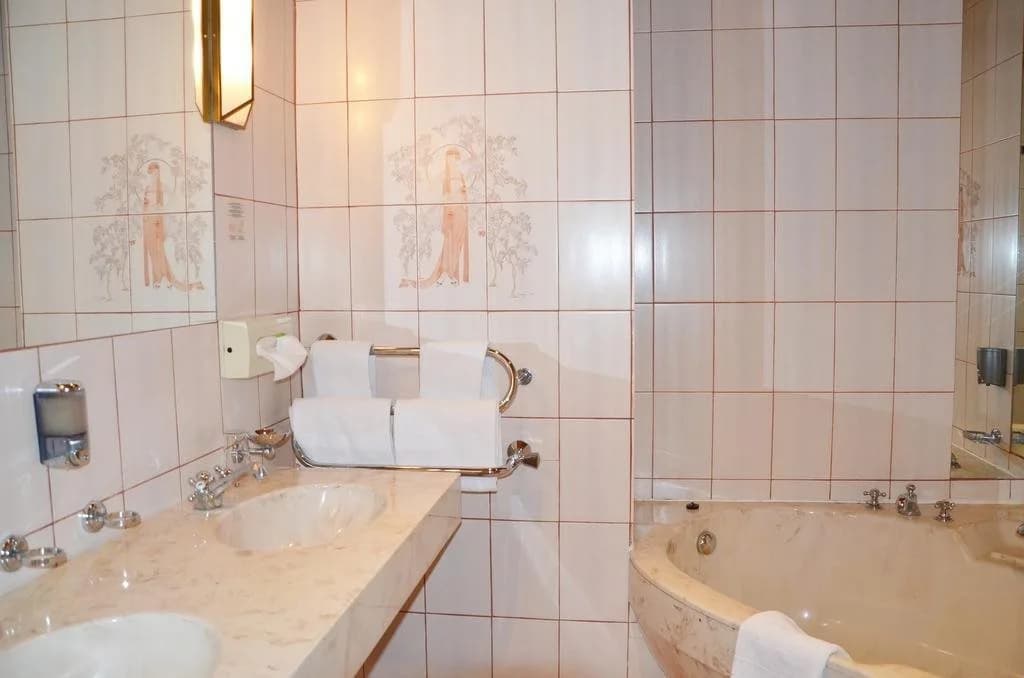 Hotel Viki - photo 8