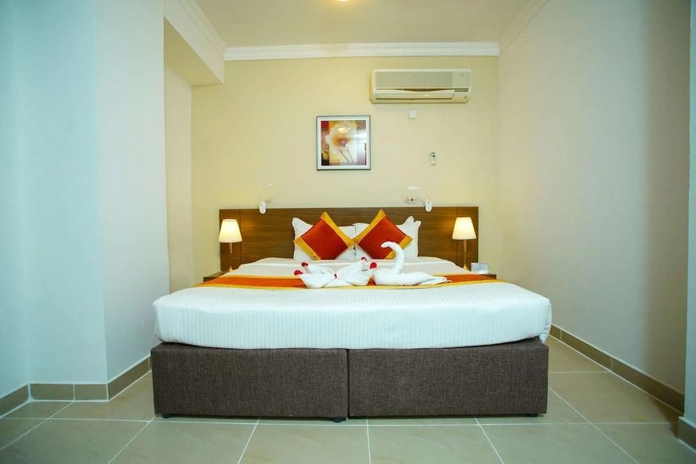 La Villa Inn - photo 1