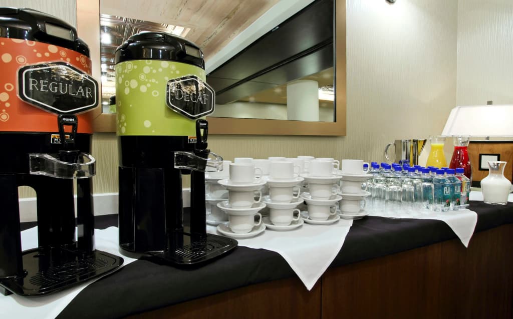 Hilton Garden Inn New York/Midtown Park Ave - photo 11