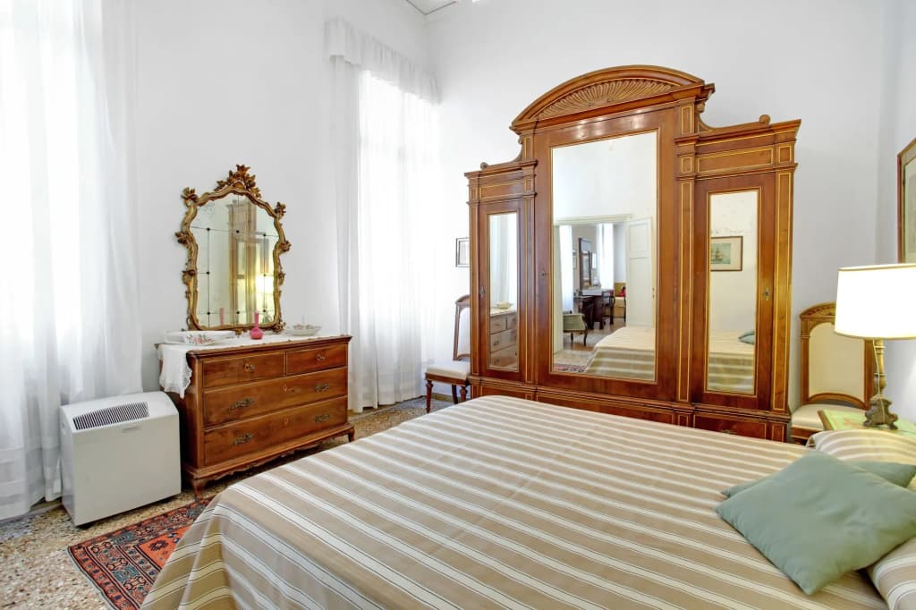 Testa - WR Apartments - photo 2