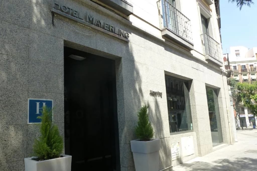 Hotel Mayerling - main photo