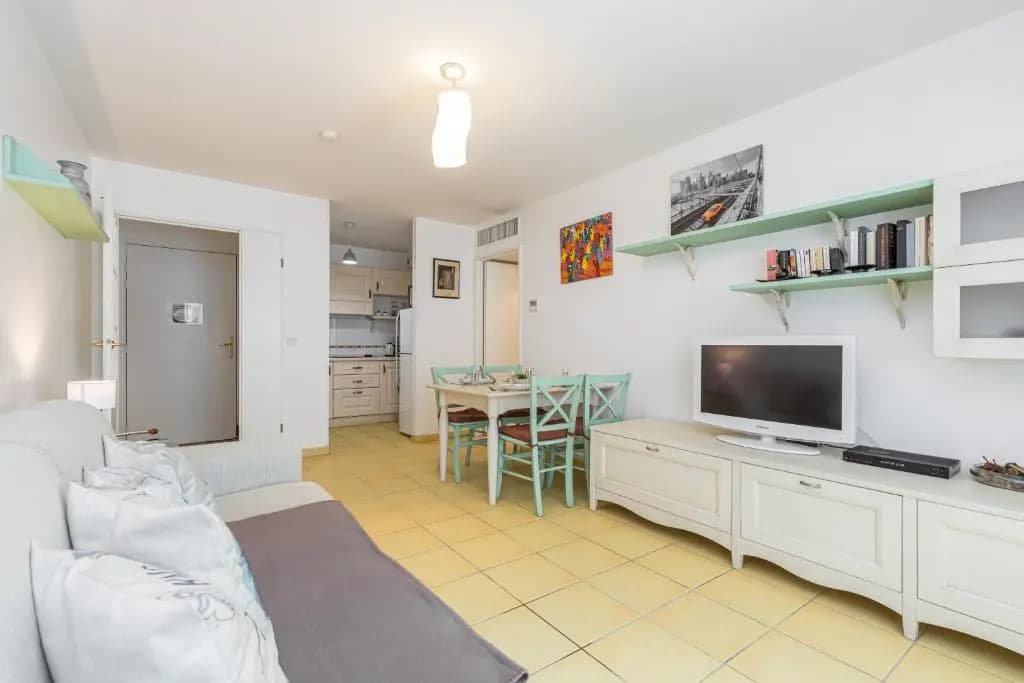 Nice 1 Bedroom downtown Carré d'Or with garage - photo 7