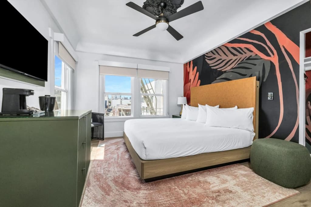 Nob Hill Hotel - photo 23