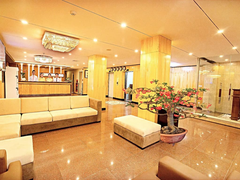 Golden Rain 2 Hotel - photo 2
