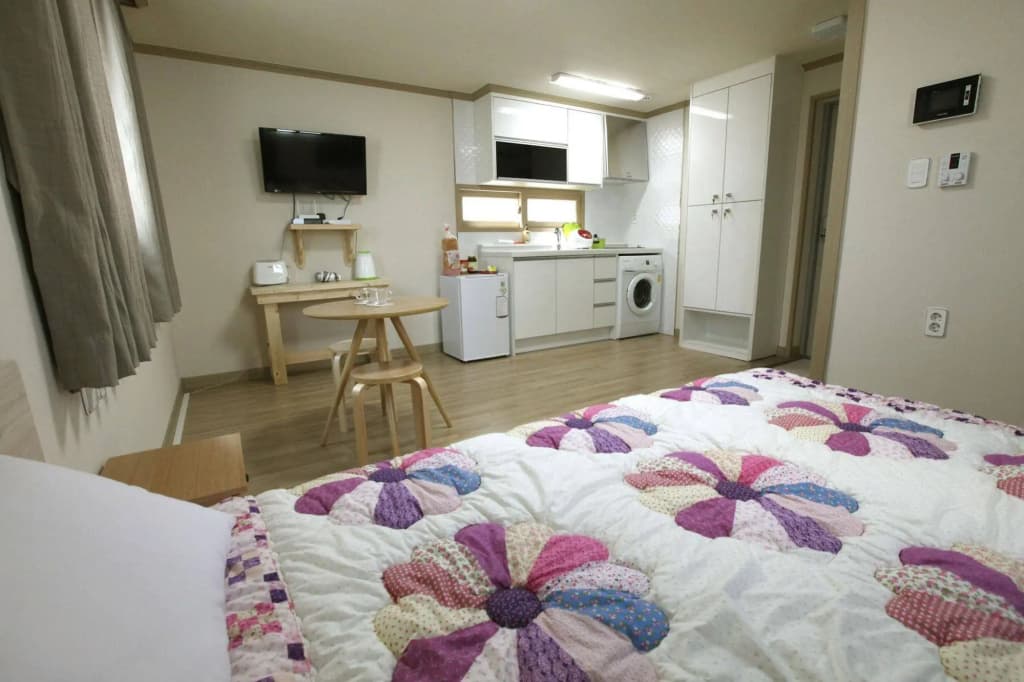 SSGuesthouse - Hostel - photo 3