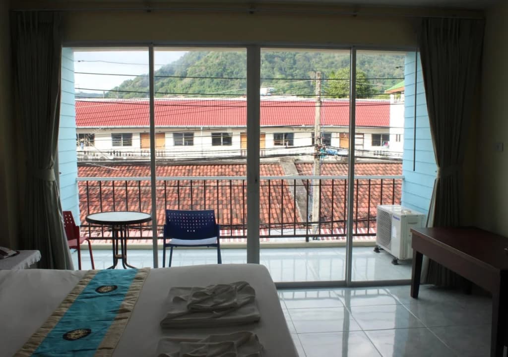 Patong Palm Guesthouse - photo 6