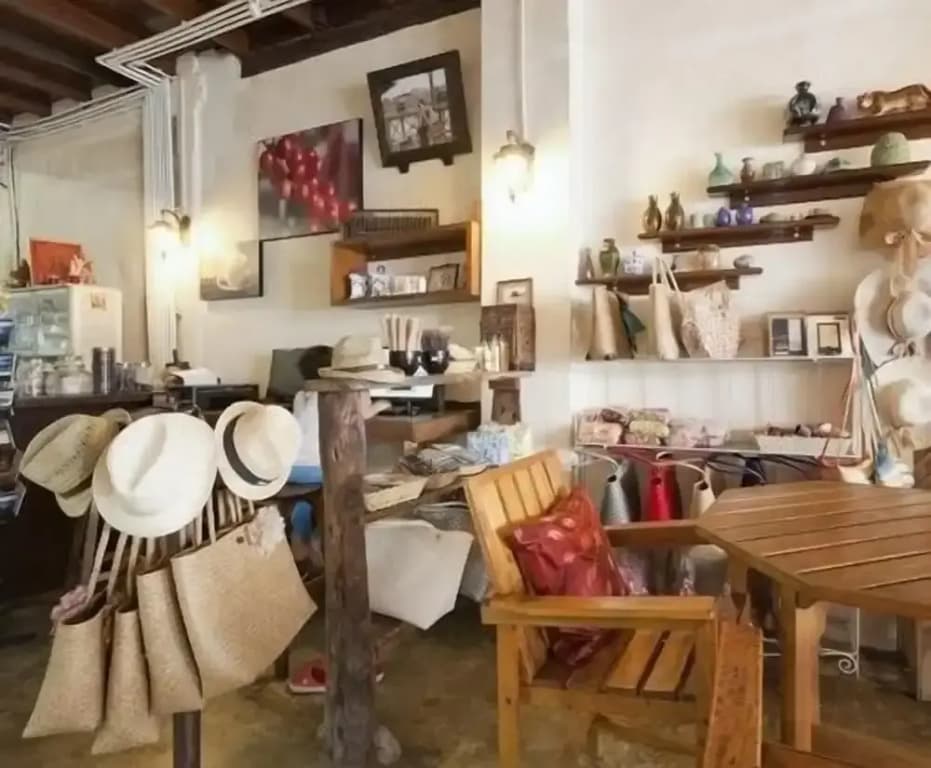 Gotum Hostel & Restaurant - photo 18