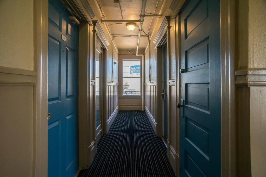 The Utah Inn - photo 17