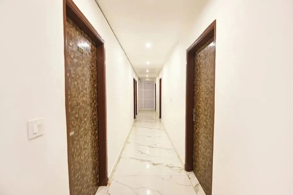 Fabhotel Scorpion Inn - photo 13