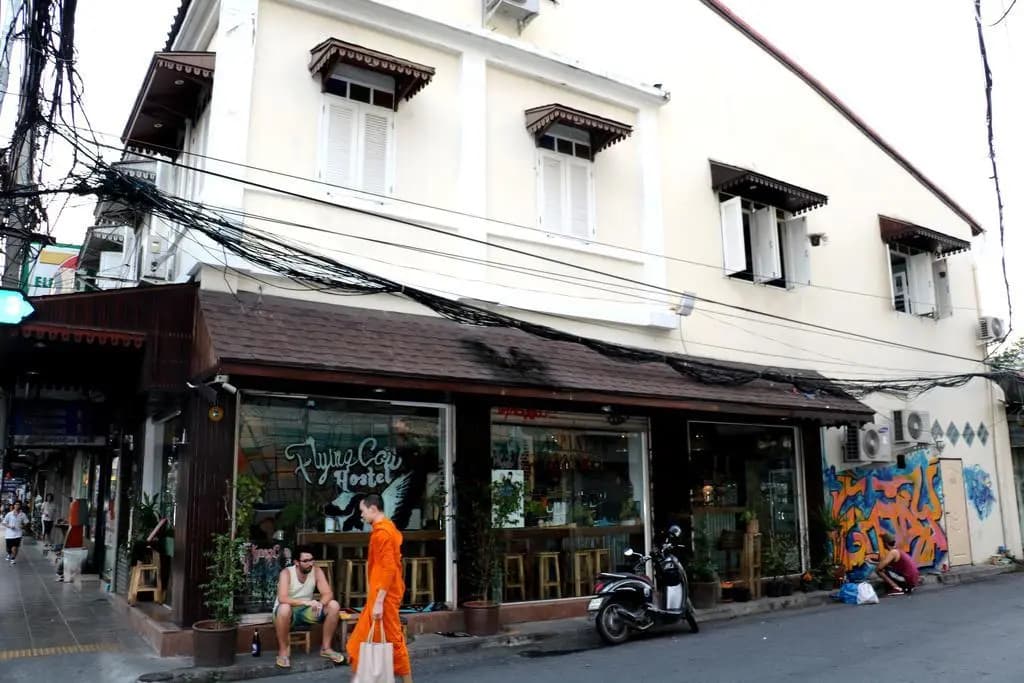 Flying Cow BKK - photo 11