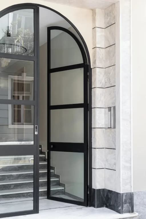 Elliot Neapoli, Athens - photo 15