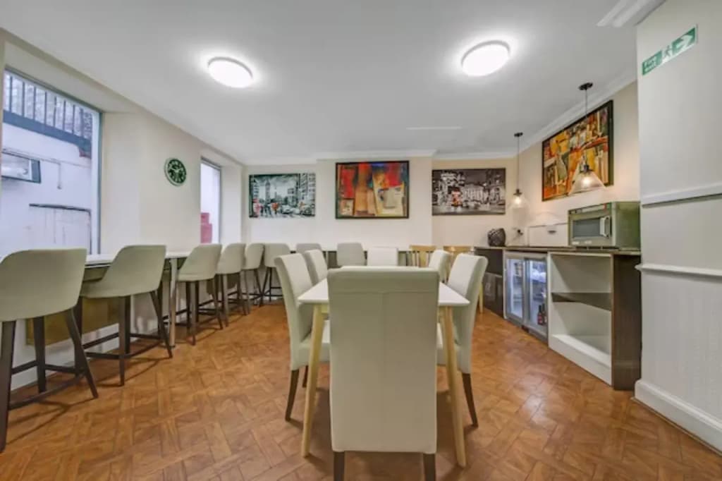OYO London 24 Sussex - photo 15