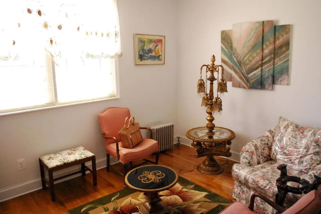 Delz Bed & Breakfast - photo 4