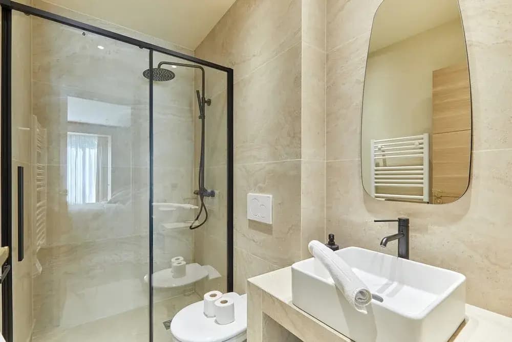 Incredible AC Apartment 3 Bedrooms Center of Paris - photo 7