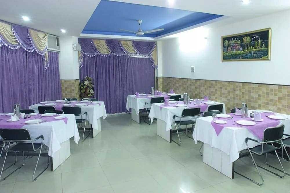 Hotel Karat 87 Inn - photo 15