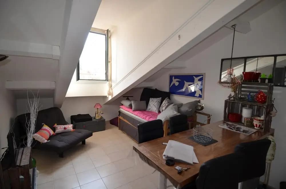 Studio 2 persons in Port of Nice district - photo 2