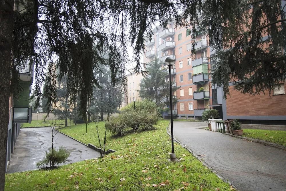 Sweet Flat near Metro Stop - photo 13