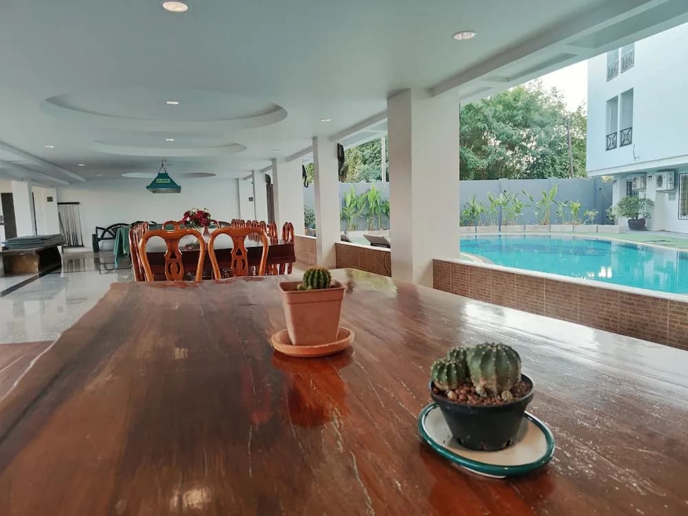 The Chanthong Residence and Hotel Pattaya Hotel - photo 13