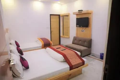 UNV Hostel - photo 1