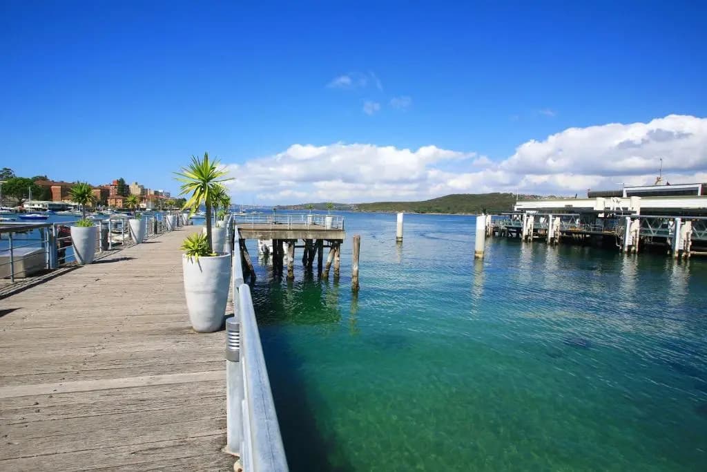 Manly Beachfront Apartment - photo 9