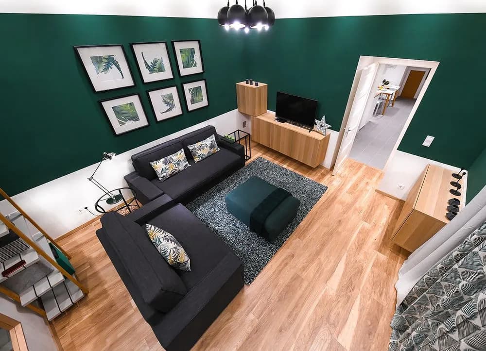 Dfive Apartments - Downtown Forest - main photo
