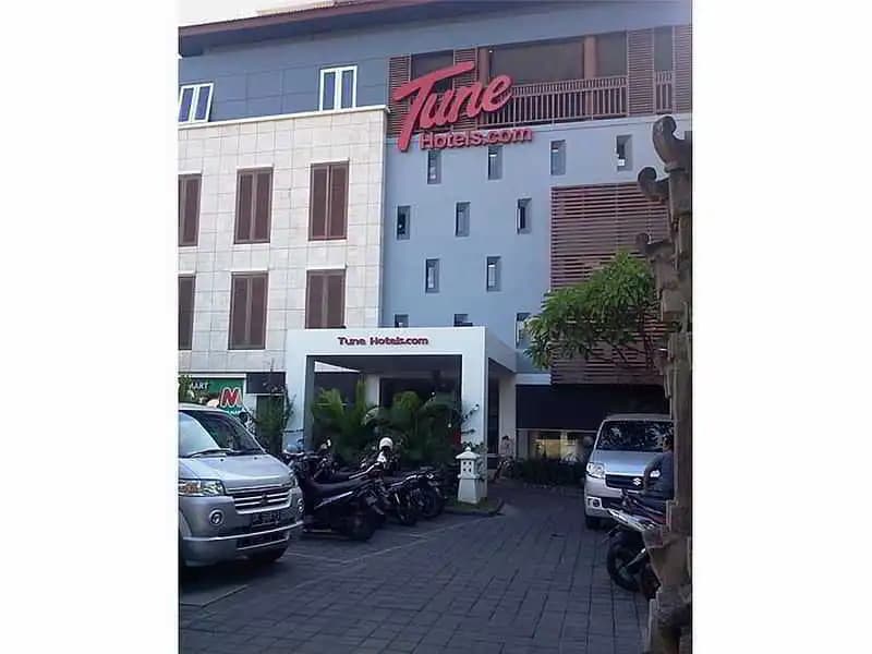 Tune Hotel Kuta - main photo