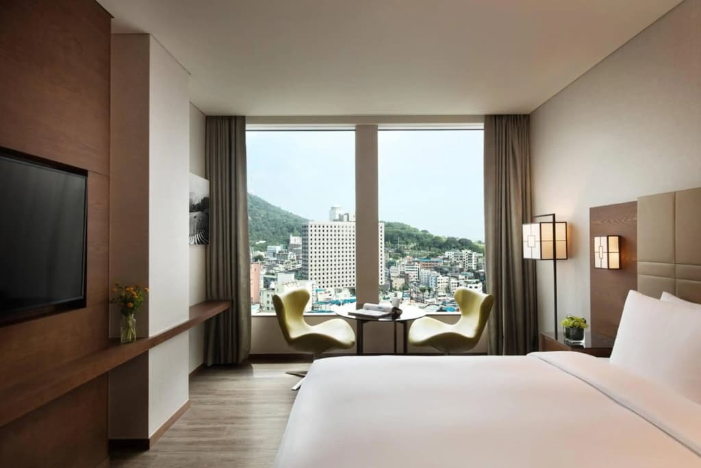 Courtyard by Marriott Seoul Myeongdong - photo 3