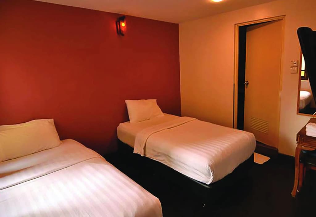 Classic Inn - photo 6