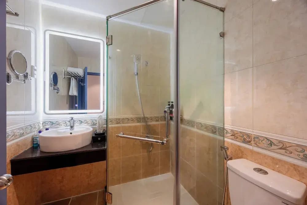 A25 Premium Hotel - 277 Le Thanh Ton - photo 10