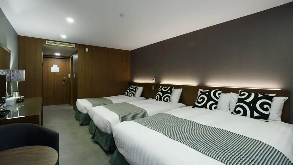 Itaewon Crown hotel - photo 7