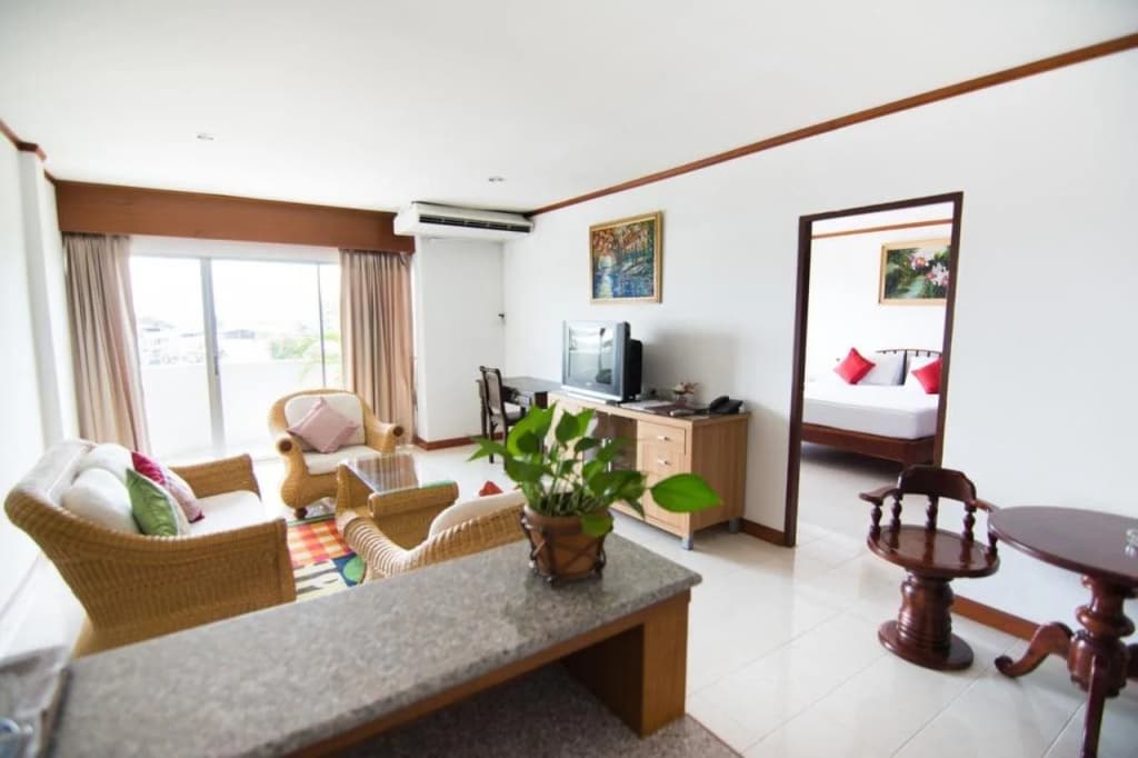 JP Villa Hotel - photo 7