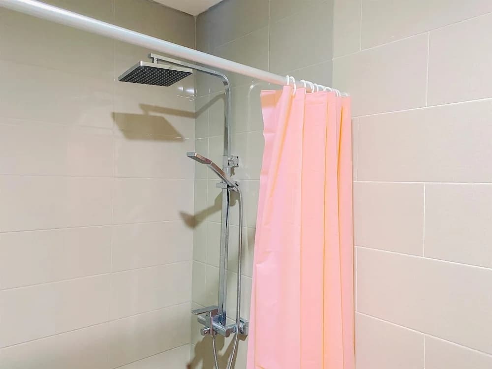 Good and Warm 1BR Apartment at Pejaten Park Residence - photo 6