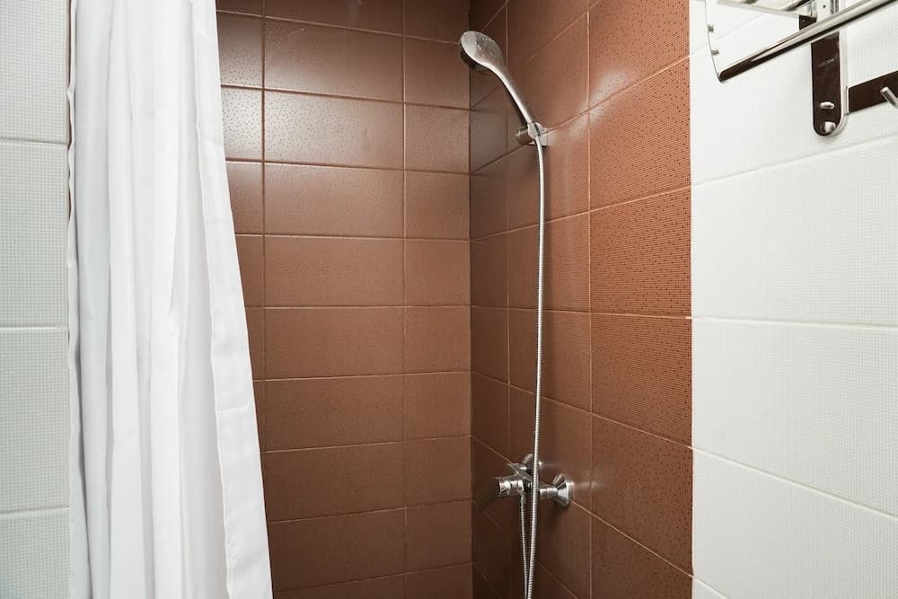 Comfortable 2br Puri Orchard Apartment - photo 7